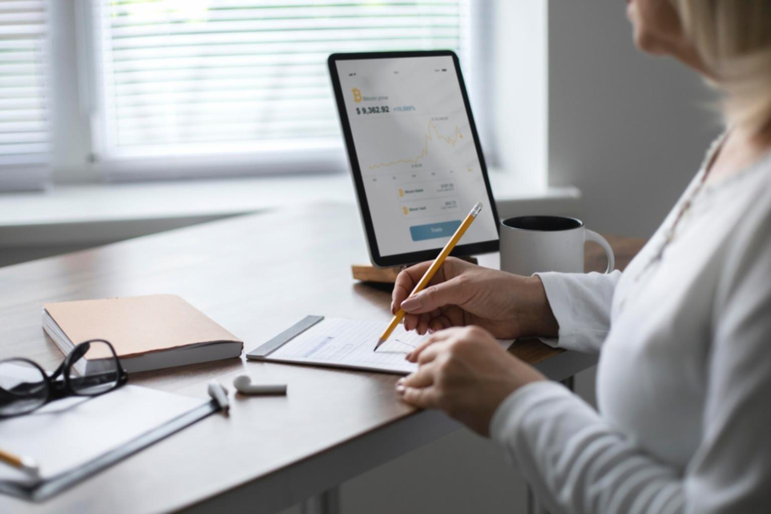 Suasana pembelajaran interaktif dengan diskusi kelompok kecil