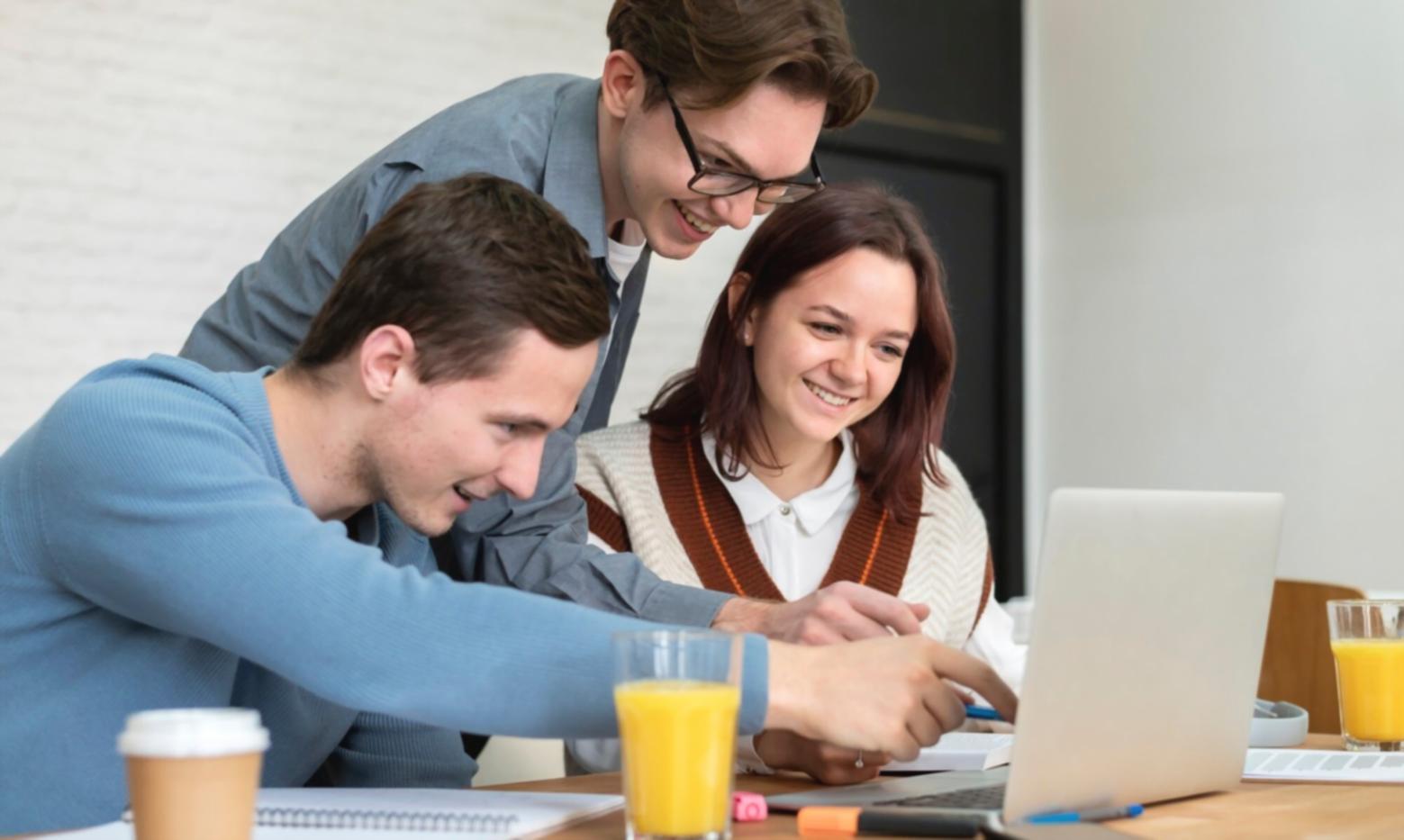 Kegiatan workshop investasi Whereex Place